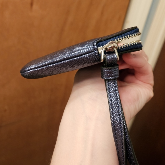 Coach Metallic Blue Corner Zip Wristlet